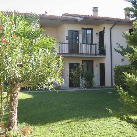 Studio in Lazise/Gardasee 21938 Esterno foto
